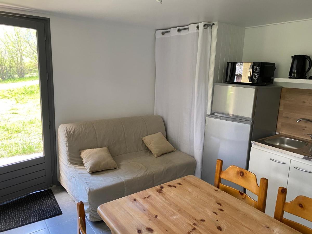 Appartement Dans Le Chalet La Chapelle-en-Vercors Bagian luar foto
